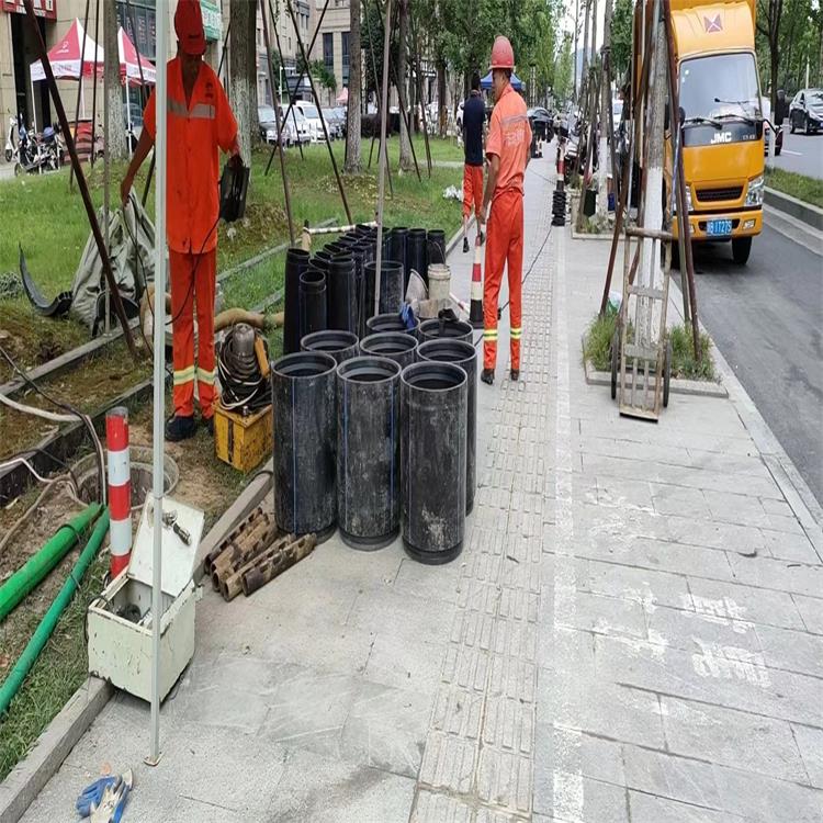 万泉镇管道短管置换修复